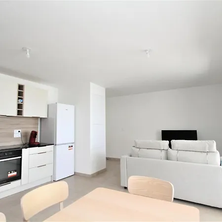 Lejlighed 2 Chambres, Vue Et Parking