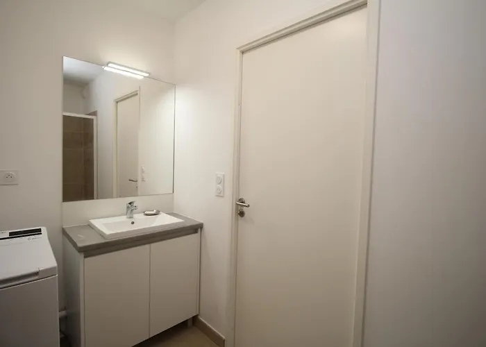 2 Chambres, Vue Et Parking *